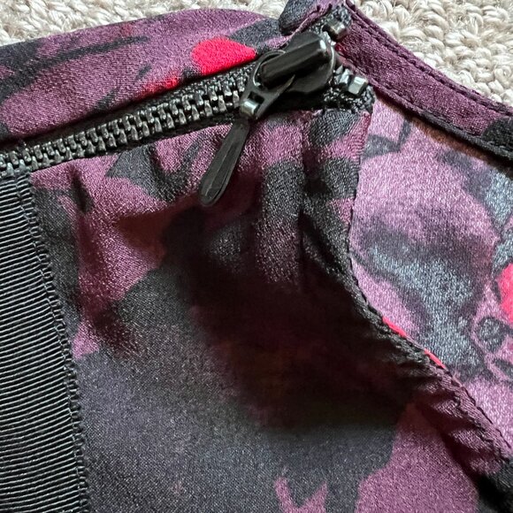 Halogen Women’s Sleeveless Ribbon Trim Woven Plum Pattern Printed Top | Size L - Picture 6 of 8